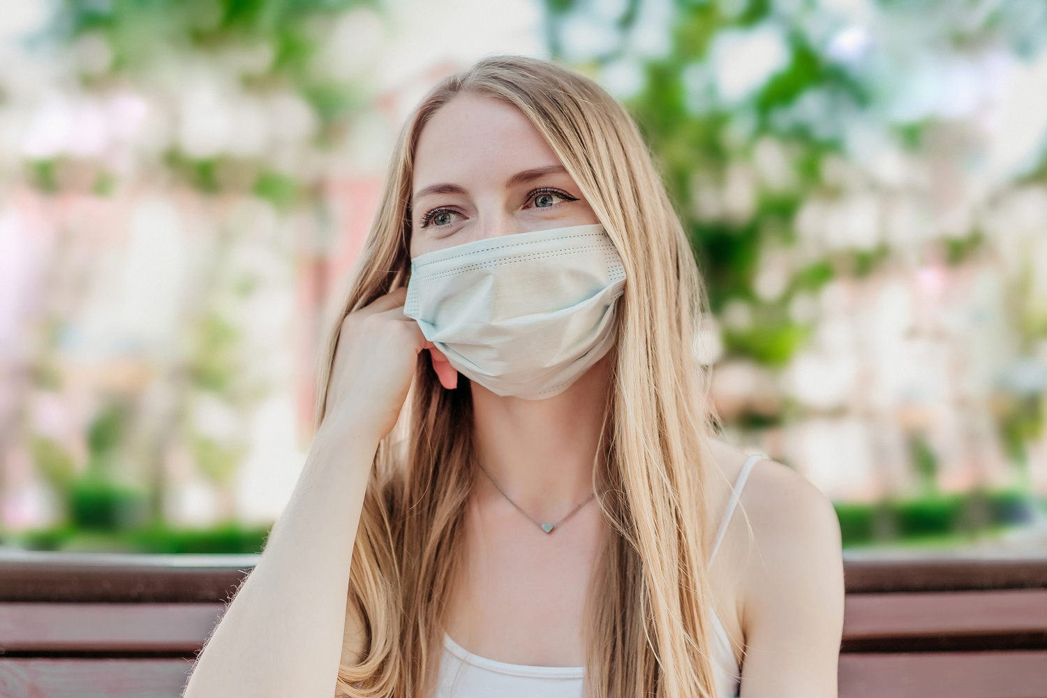 Помогает ли витамин D3 при ОРВИ и простуде?